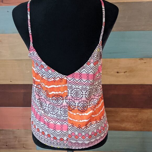 💜5/$25 SMALL tank top - Picture 2 of 4
